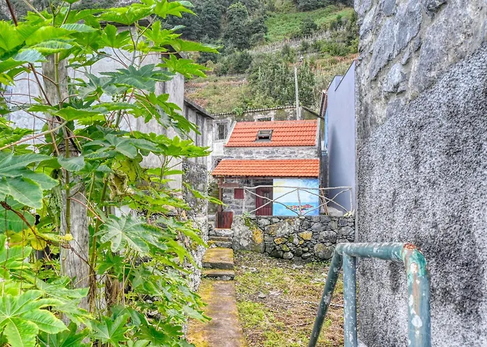 Casa Familia Pestana 1, A Home In Madeira