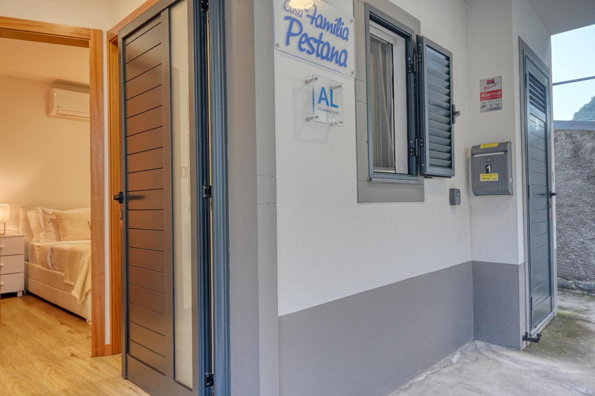 Apartment Casa Familia Pestana 1, A In Madeira Seixal (Madeira)